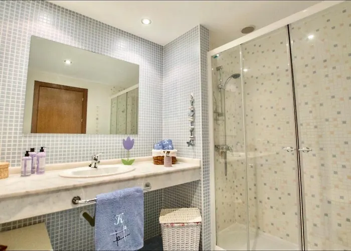 Sun, Relax, 1ch, Heated Pool Access *