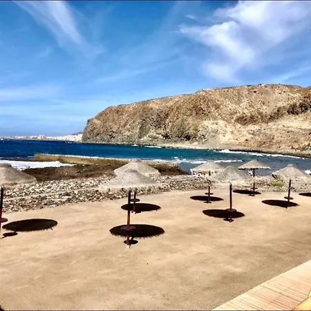 Sun, Relax, 1ch, Heated Pool Access * 팔름-마르